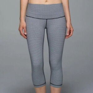 LULULEMON Wunder Under Crop Leggings 21" in Gingham